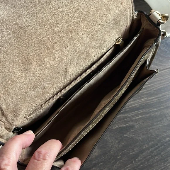 Coach Lucy Signature Crossbody - Picture 5 of 8